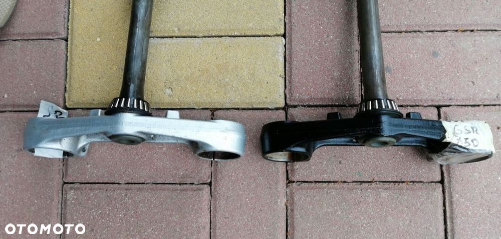 SUZUKI GSR 750 11-17 PÓŁKA DOLNA SREBRNA - 8