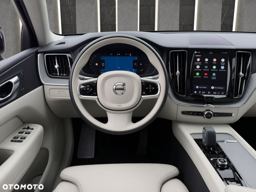 Volvo XC 60 B4 D Plus Dark - 12