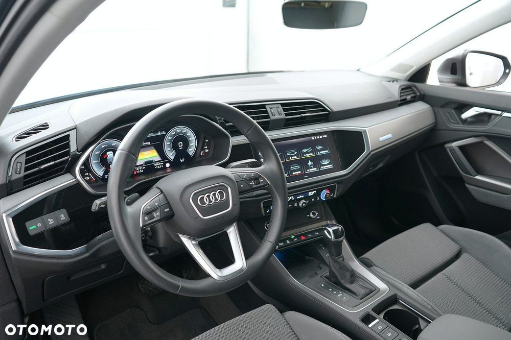 Audi Q3 Sportback - 18