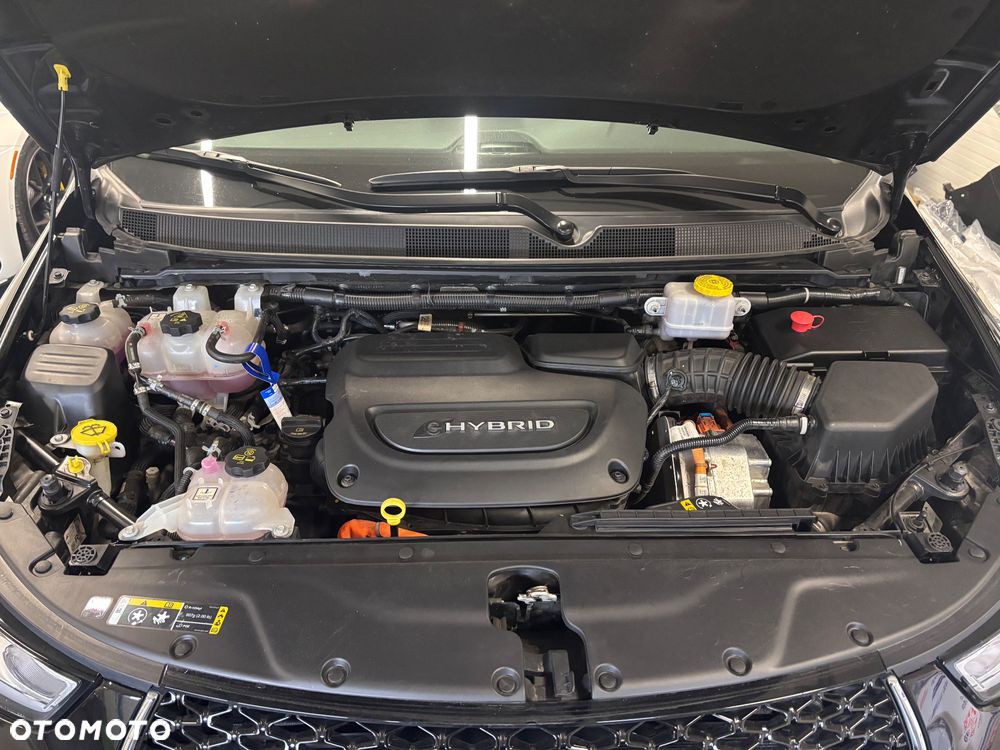 Chrysler Pacifica - 8