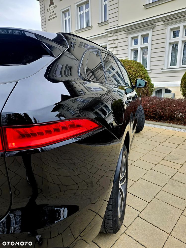 Jaguar F-Pace 2.0 i4D AWD R-Sport - 23