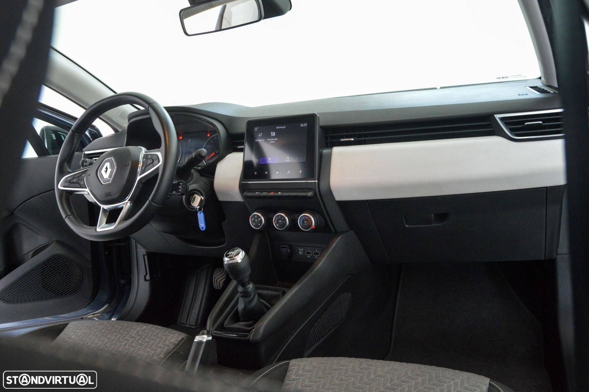 Renault Clio 1.0 TCe Evolution - 8
