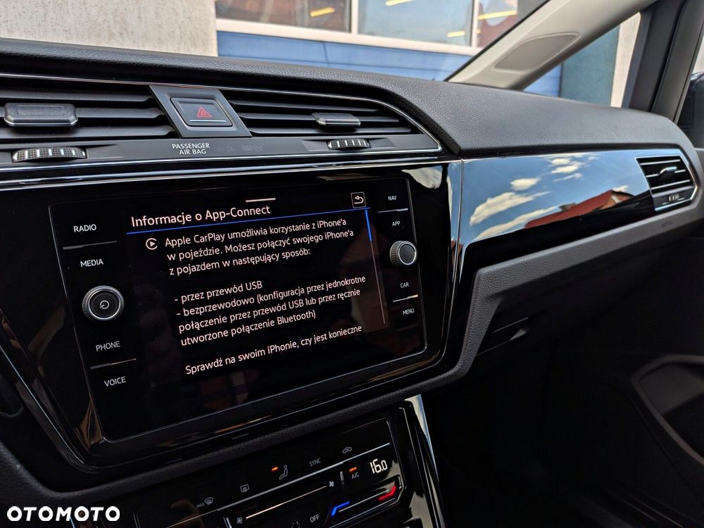 Volkswagen Touran 2.0 TDI BMT Highline DSG - 25