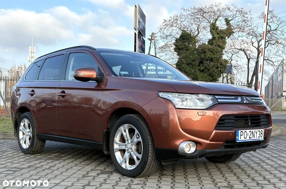 Mitsubishi Outlander 2.0 Intense + CVT - 3