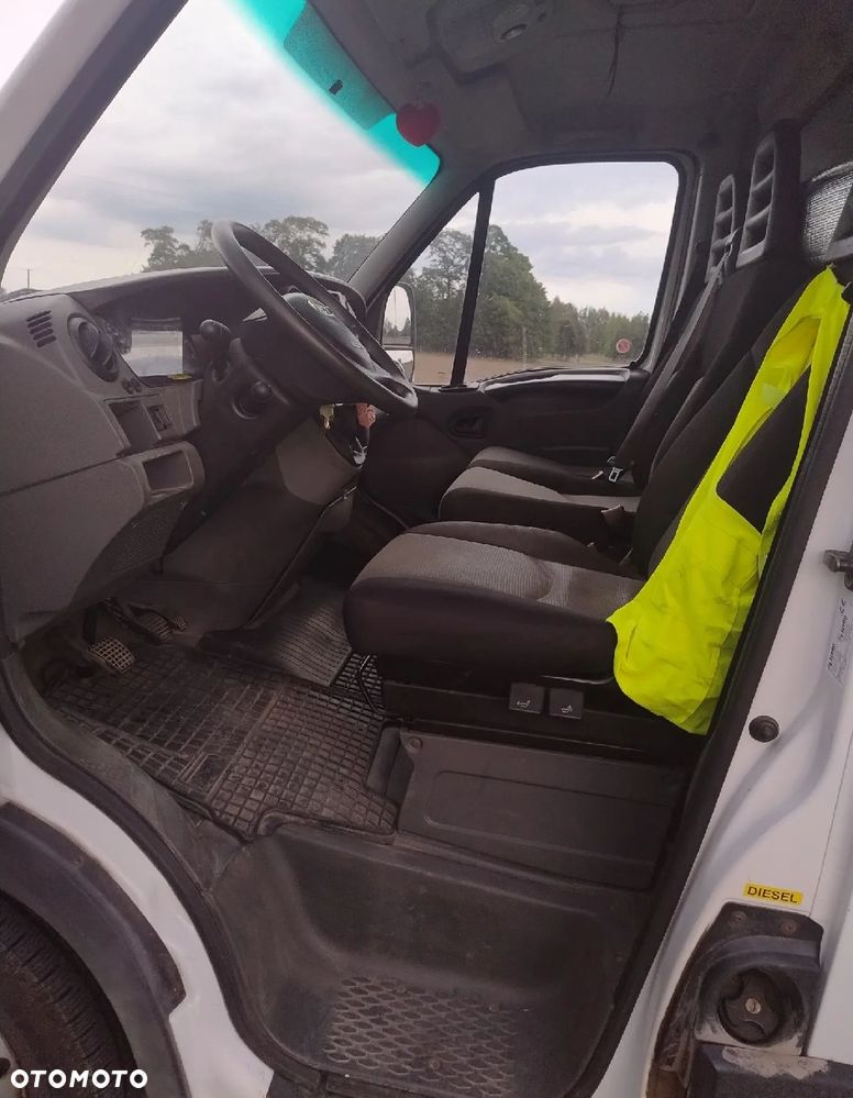 Iveco Daily 35 s - 12