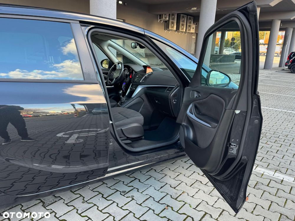 Opel Zafira Tourer 1.4 Turbo Business Edition - 6