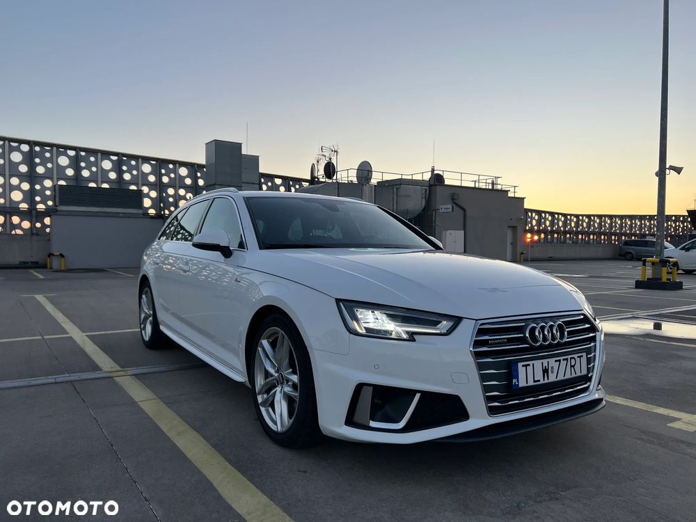 Audi A4 Avant 45 TDI quattro tiptronic S line - 1