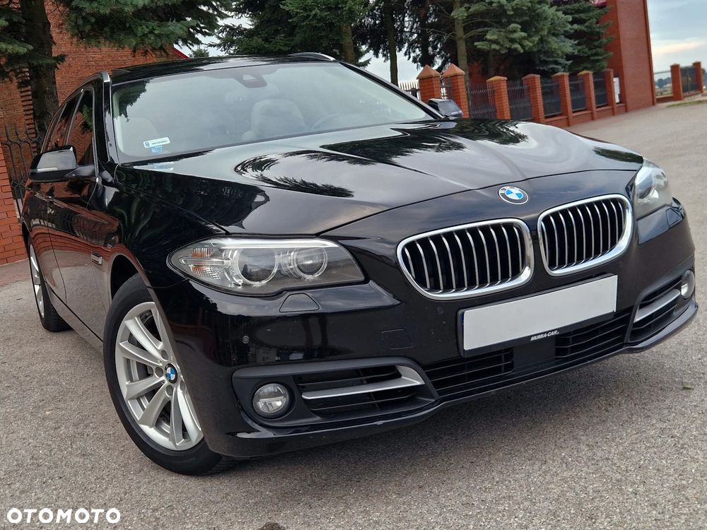 BMW Seria 5 520d xDrive - 7