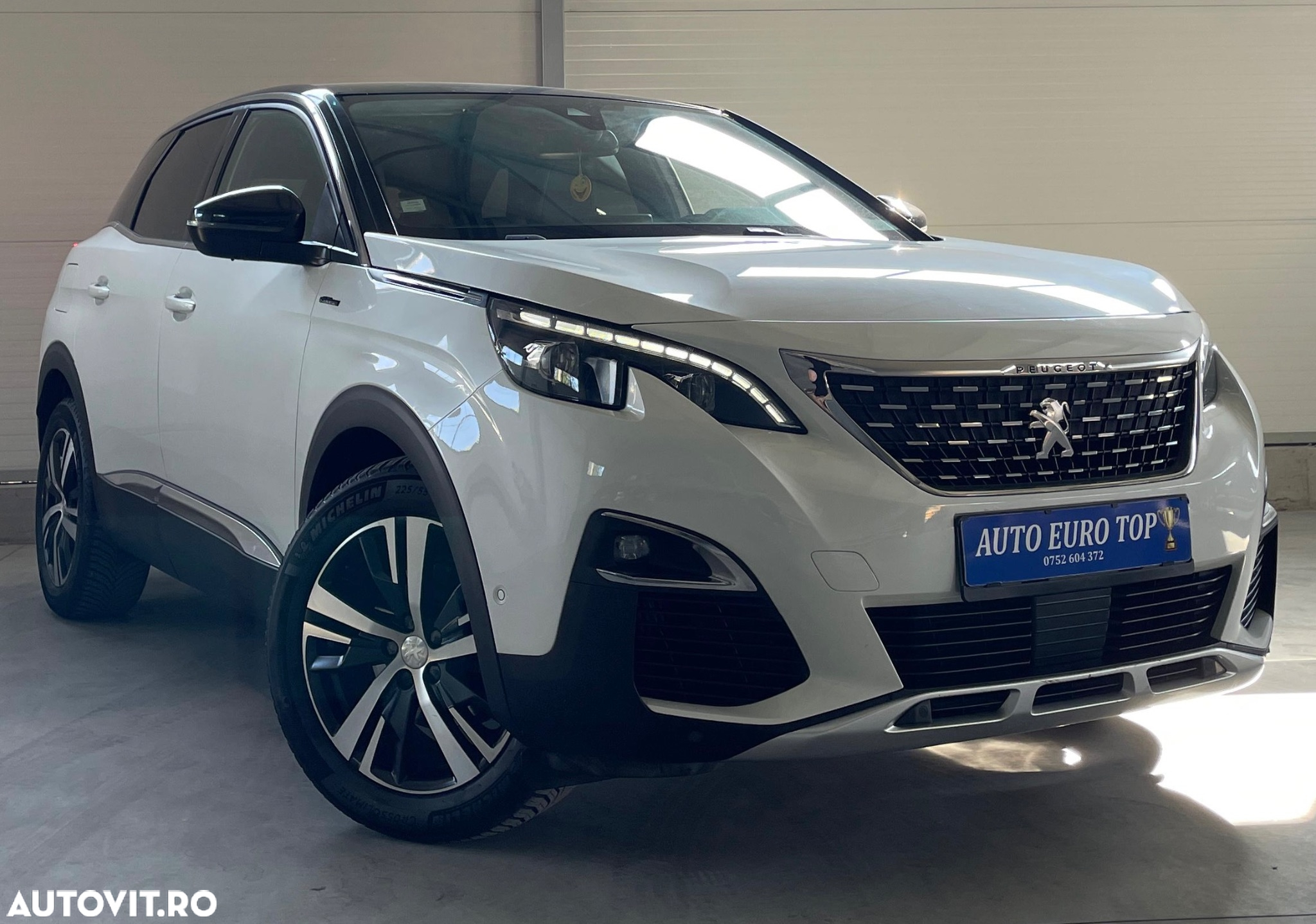 Peugeot 3008 1.2 PureTech Turbo S&S EAT6 GT-Line - 6