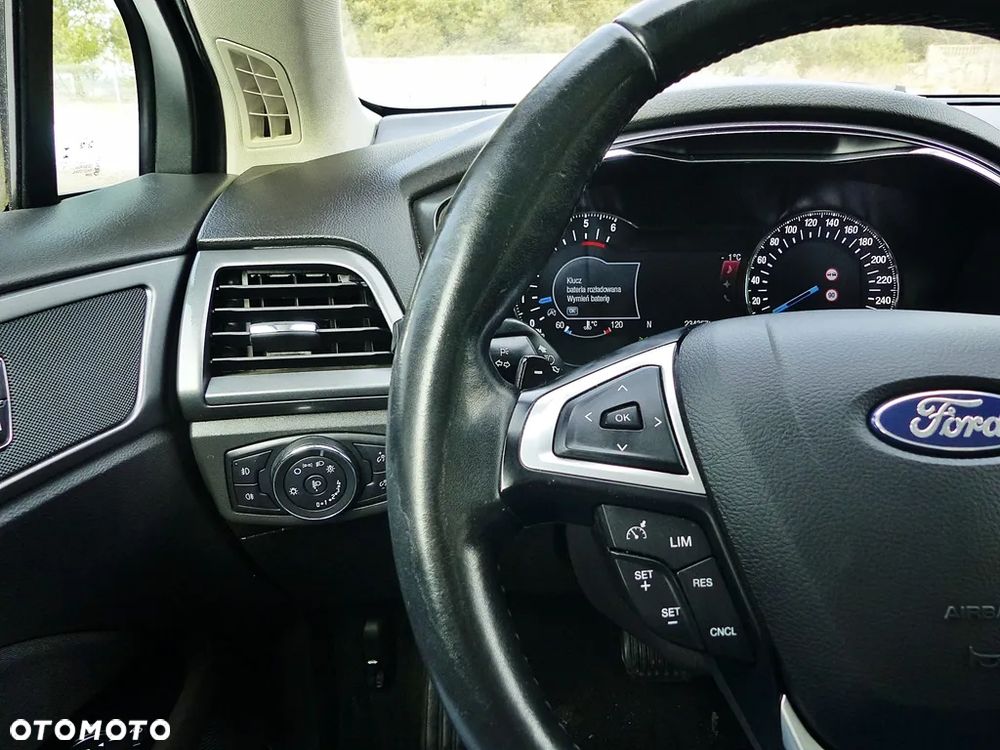 Ford Mondeo 2.0 TDCi Edition PowerShift - 31