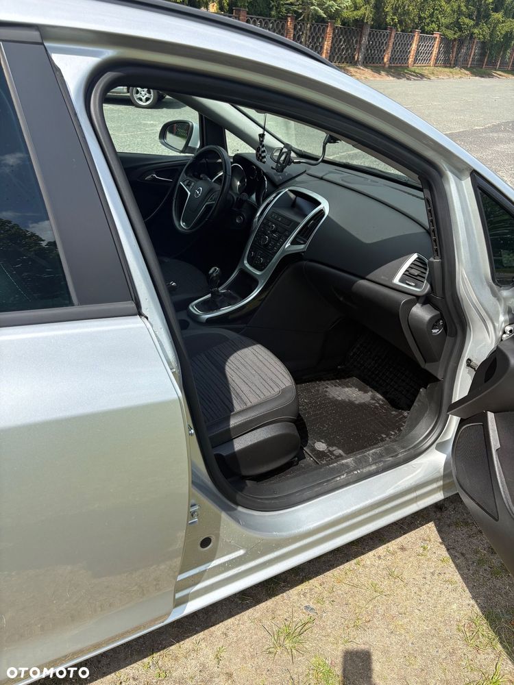 Opel Astra 1.6 CDTI Dynamic S&S - 4