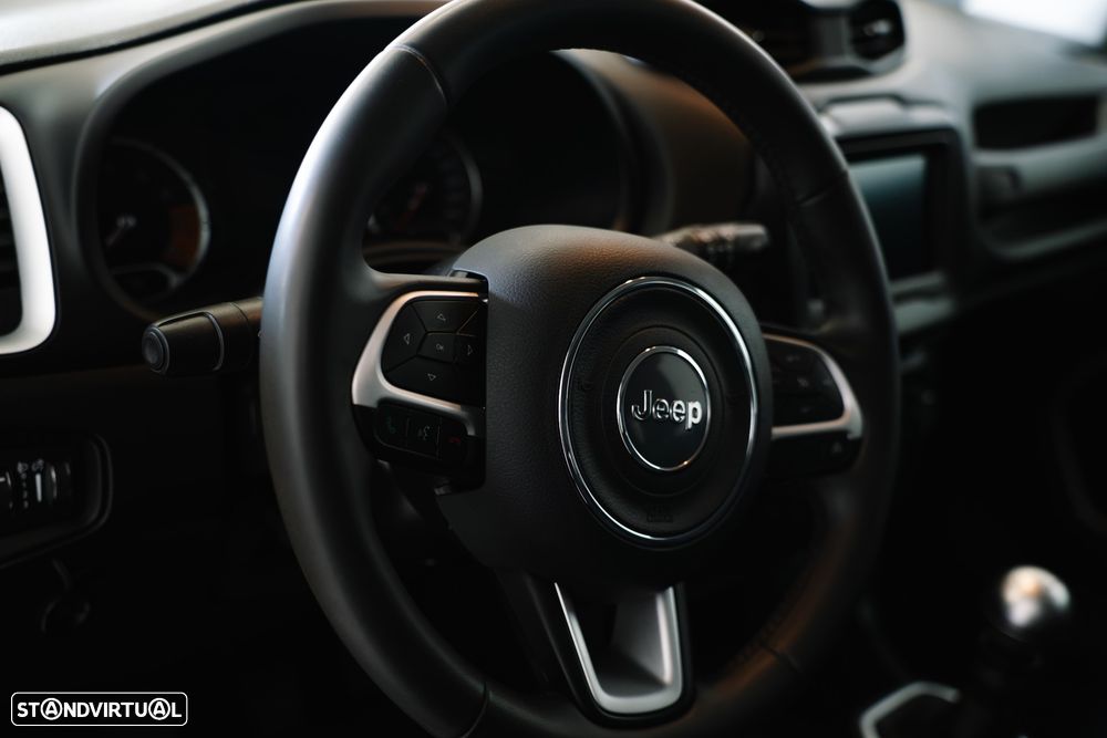 Jeep Renegade - 27