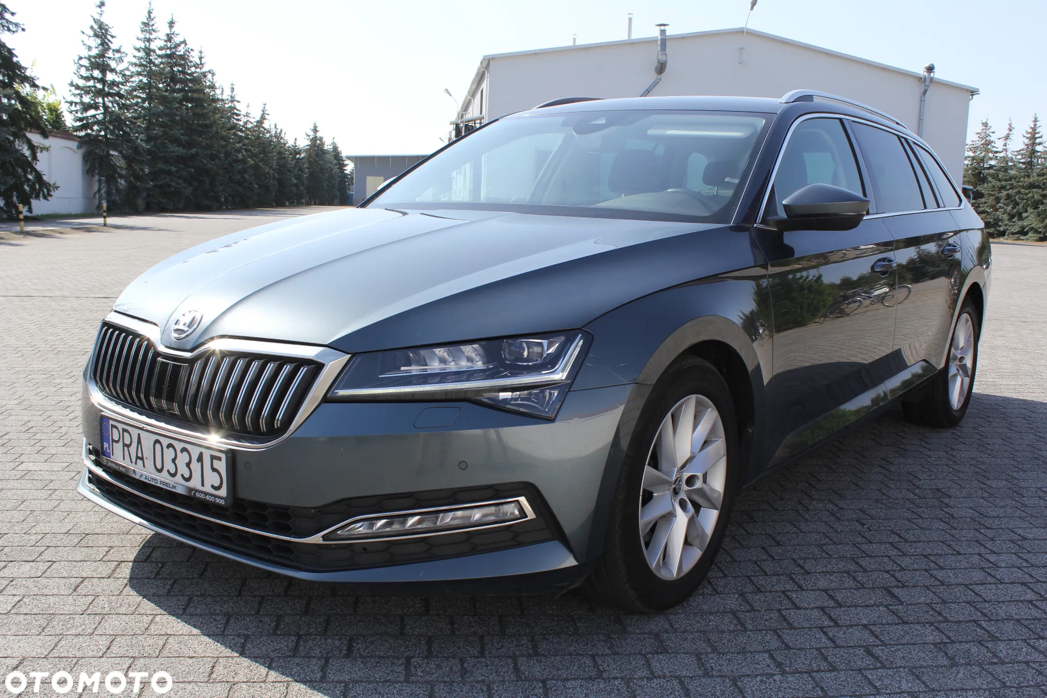 Skoda Superb 2.0 TDI DSG Ambition - 7
