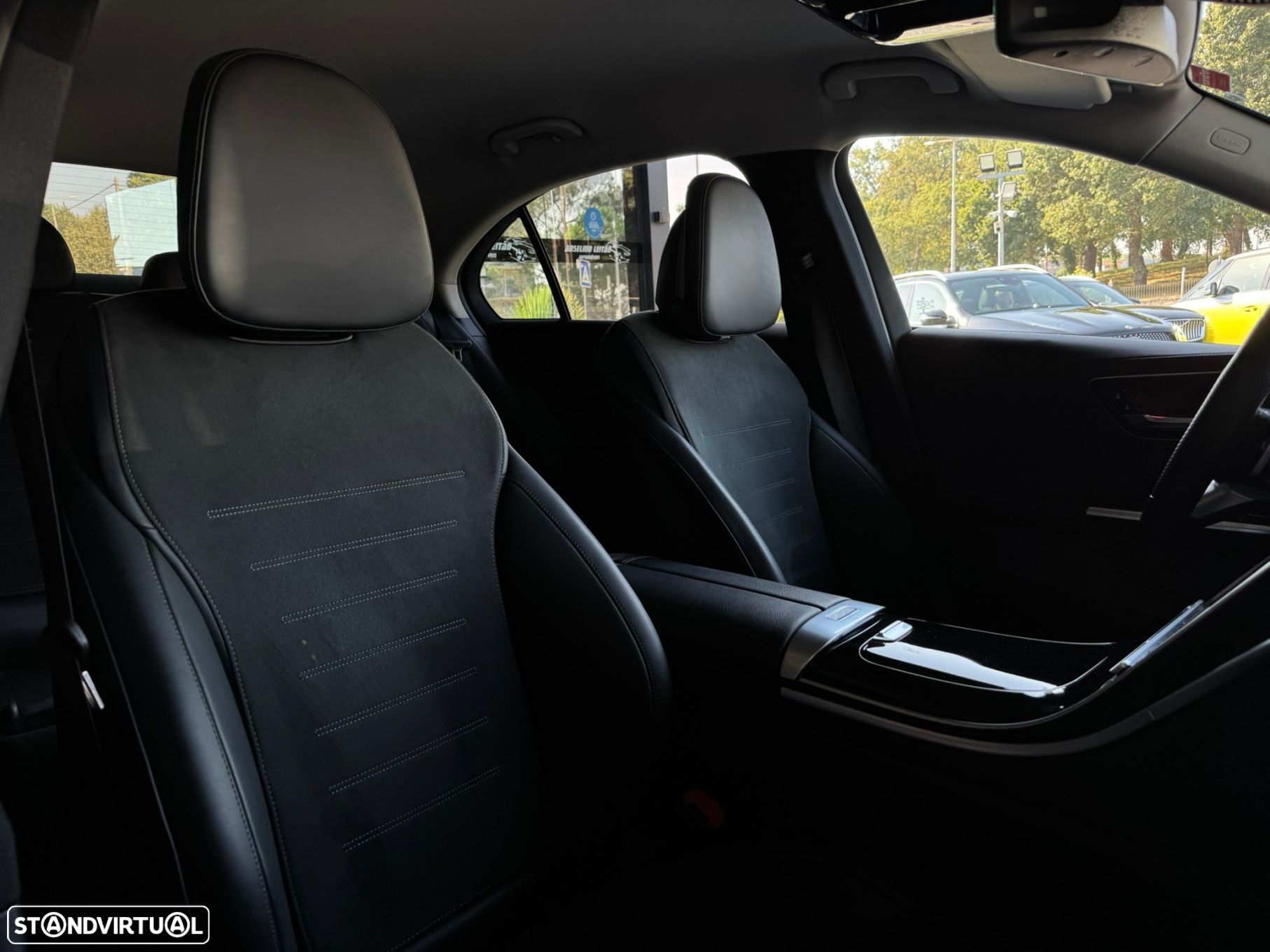 Mercedes-Benz C 300 d AMG Line - 17