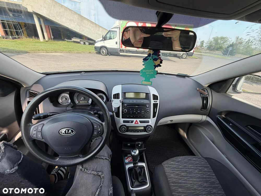 Kia Ceed 1.6 Optimum - 13