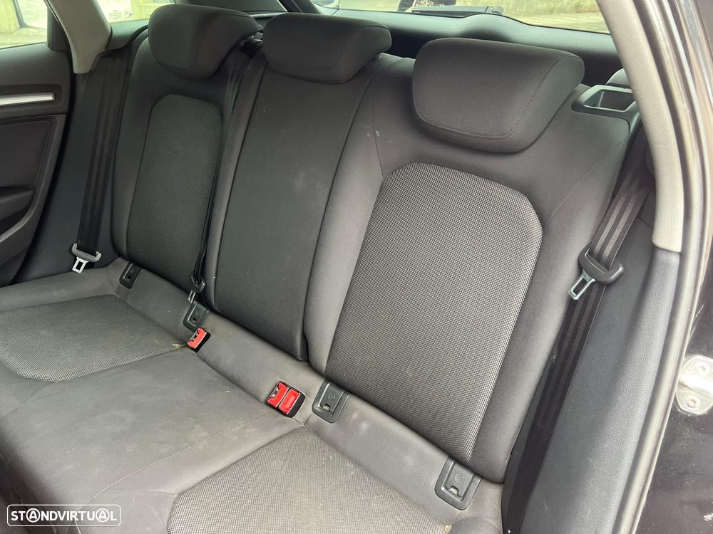 Audi A3 Sportback 1.6 TDI S tronic - 11