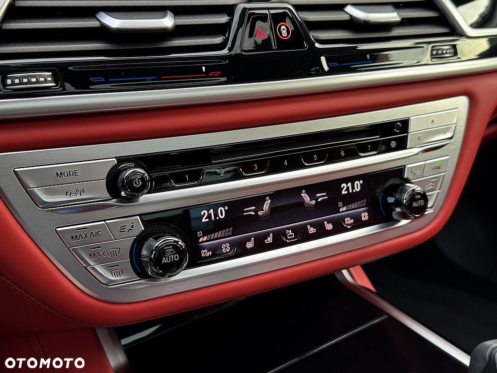 BMW Seria 7 750Ld xDrive sport - 34