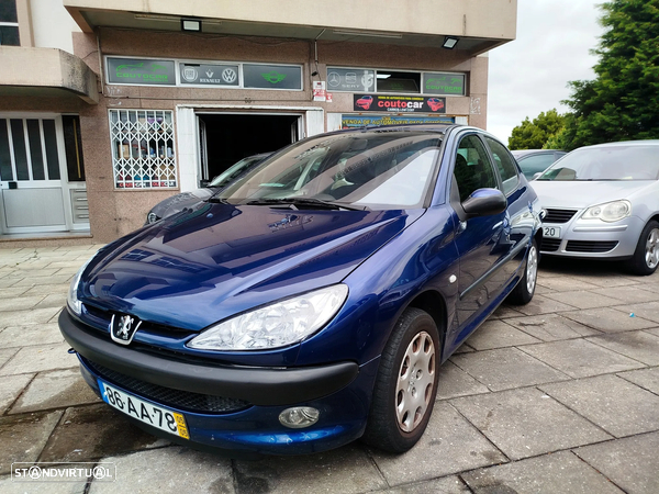Peugeot 206 1.1 Color Line