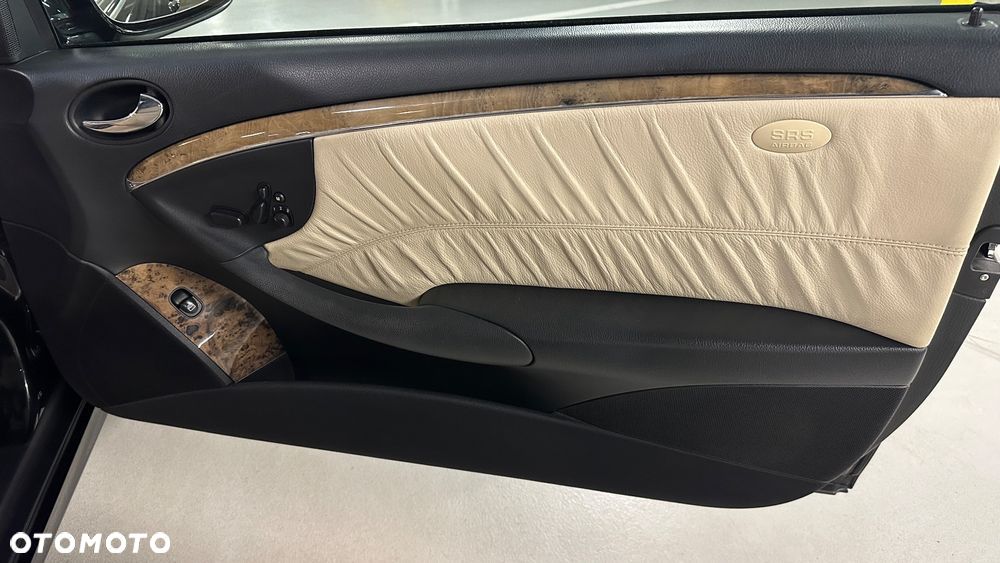 Mercedes-Benz CLK 350 Avantgarde - 26