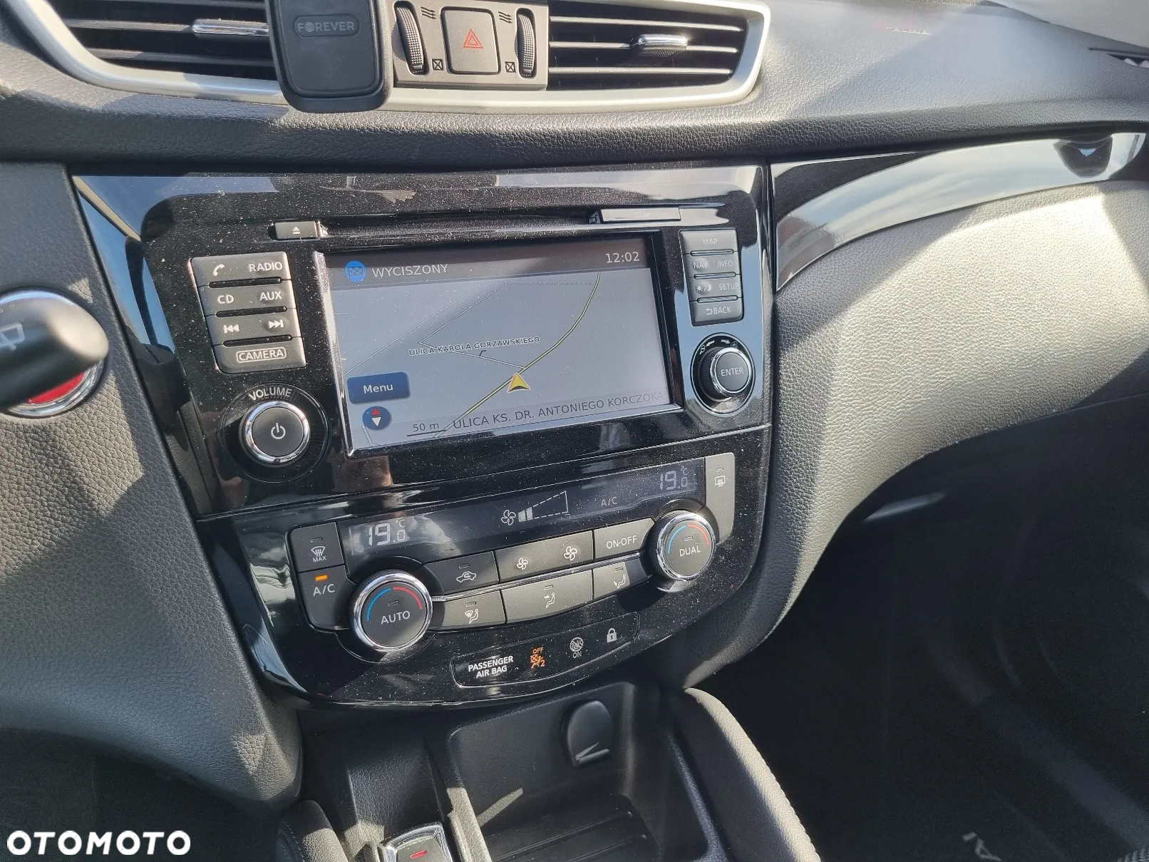Nissan Qashqai 1.6 DIG-T N-Connecta - 16