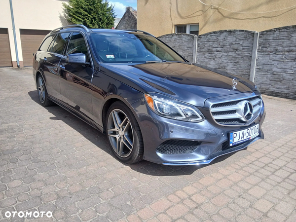 Mercedes-Benz Klasa E 350 T 4Matic 7G-TRONIC Elegance