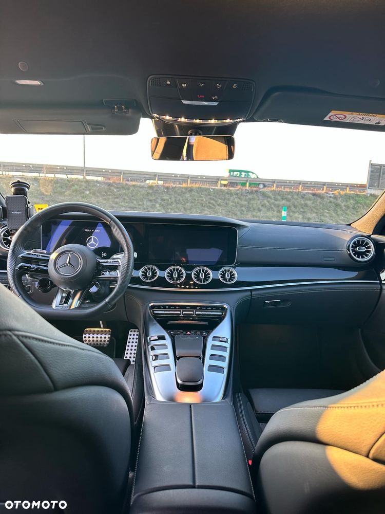 Mercedes-Benz AMG GT 43 4-Matic+ - 7