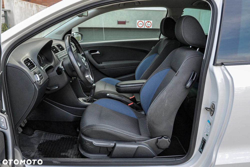 Volkswagen Polo - 7