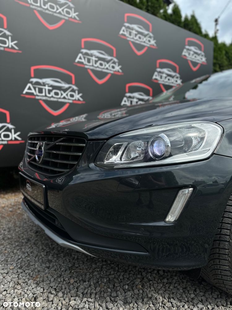 Volvo XC 60 - 8
