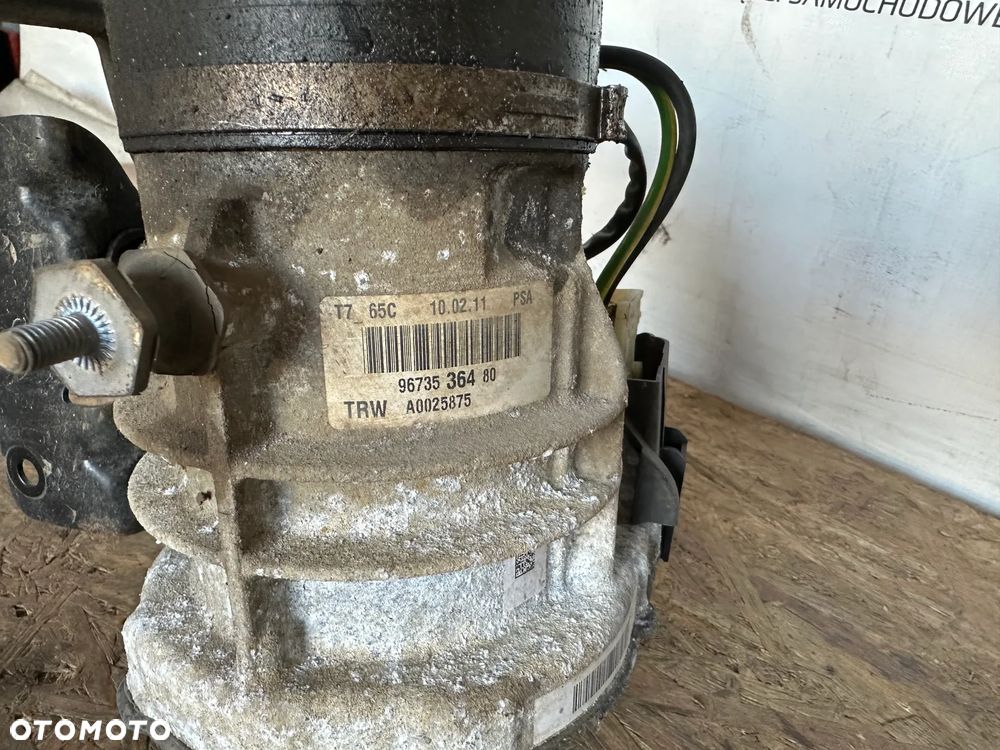 POMPA WSPOMAGANIA PEUGEOT PARTNER III 08- 1.6 HDI 9673536480 - 3