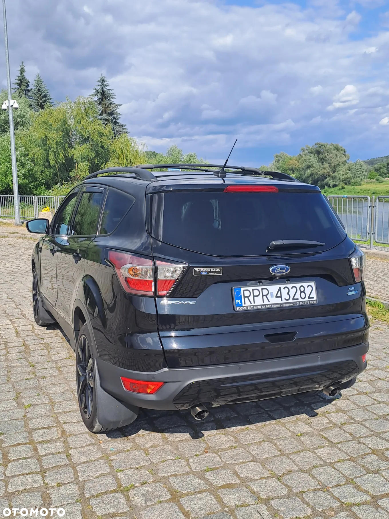 Ford Escape 2.0 EcoBoost AWD Titanium - 3
