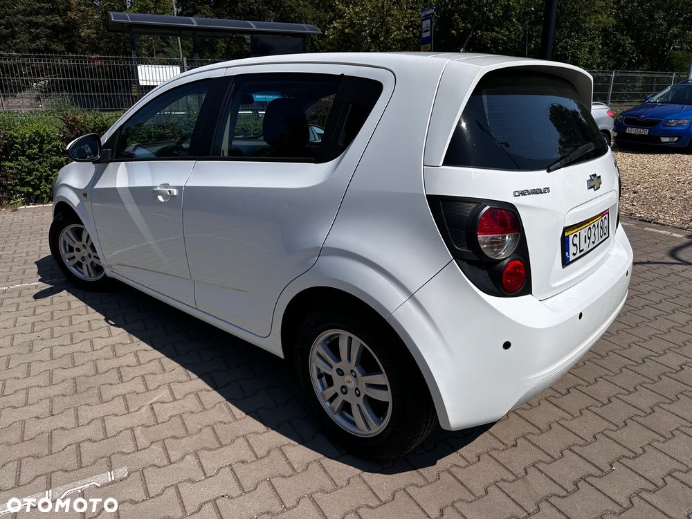 Chevrolet Aveo 1.2 LT+ - 12