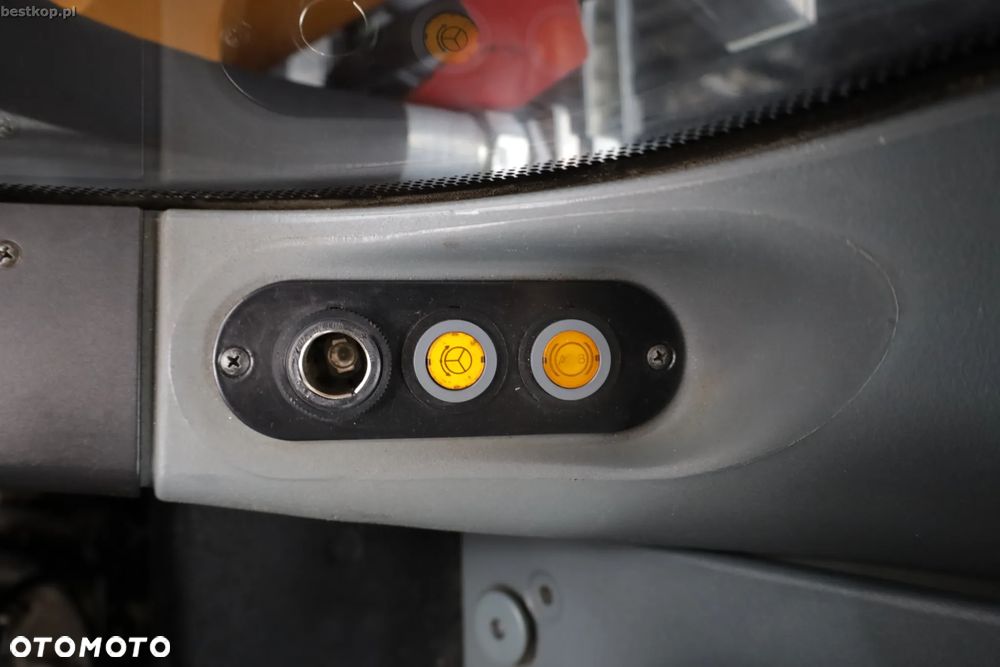 Liebherr A918 Compact Litronic - 33