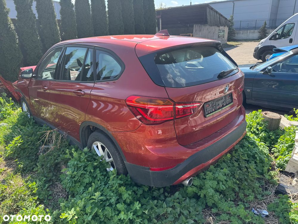 BMW X1 sDrive18i Advantage - 4