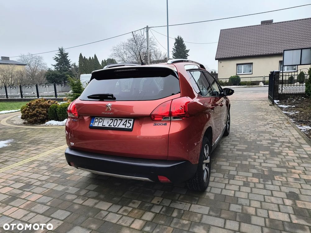 Peugeot 2008 1.2 Pure Tech GPF Allure S&S EAT6 - 16