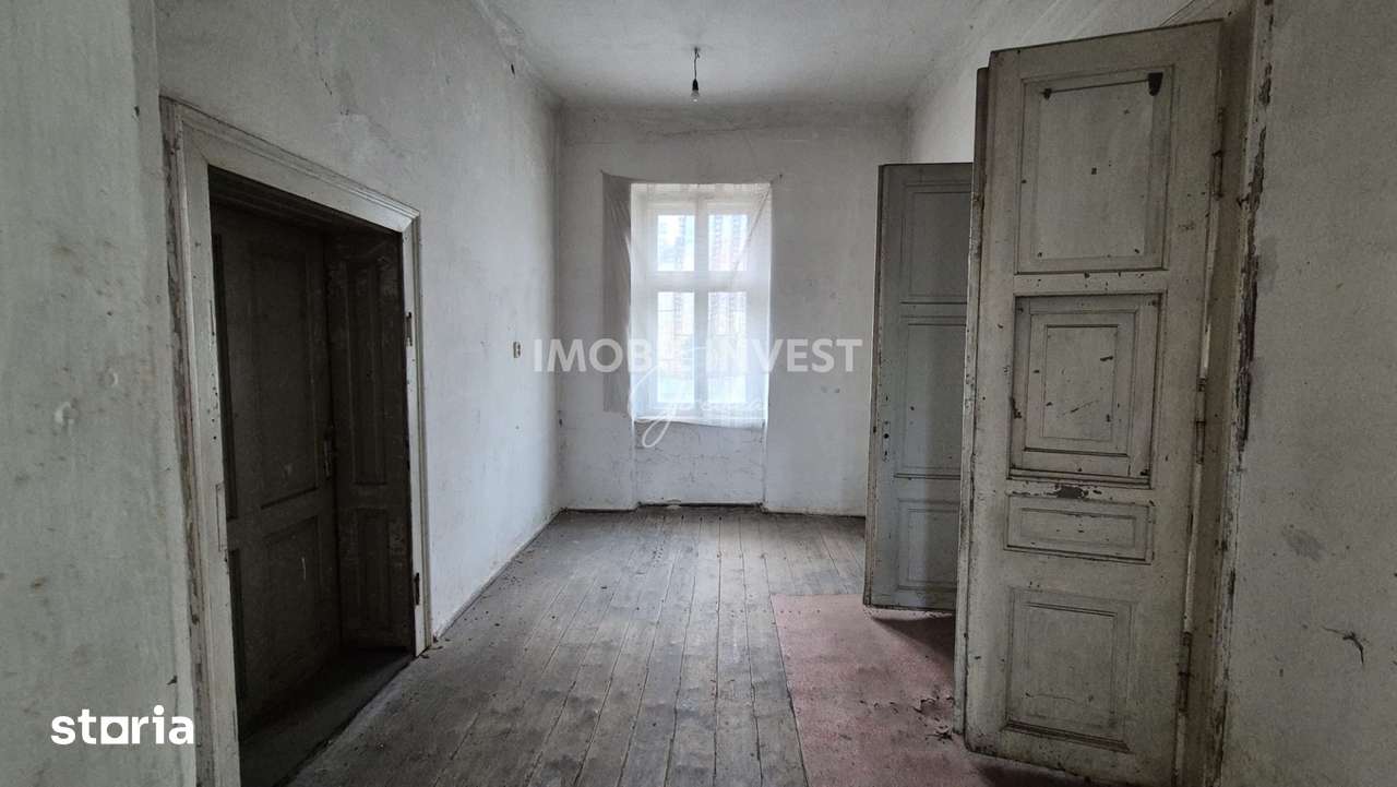 EXCLUSIVITATE! Casa individuala in Aiud, 7 camere, teren 666 mp - Imagine principală: 3/5