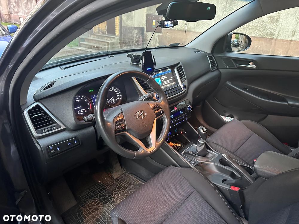 Hyundai Tucson 1.6 GDI BlueDrive Comfort 2WD - 5