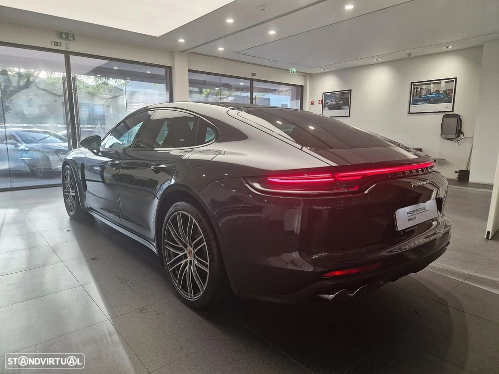 Porsche Panamera 4 E-Hybrid - 7