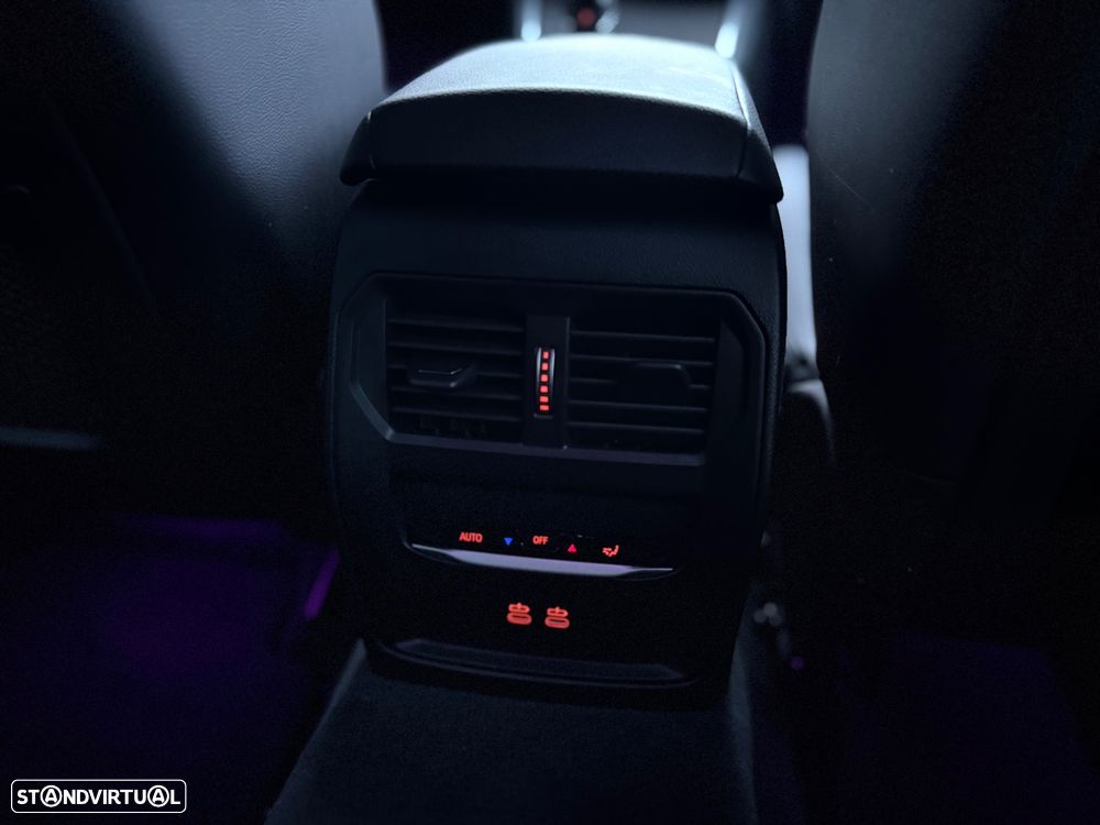 BMW 318 d Pack M Auto - 17