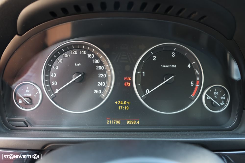BMW 525 d Auto - 21