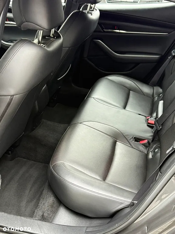 Mazda 3 SKYACTIV-X 2.0 M-Hybrid SELECTION - 32