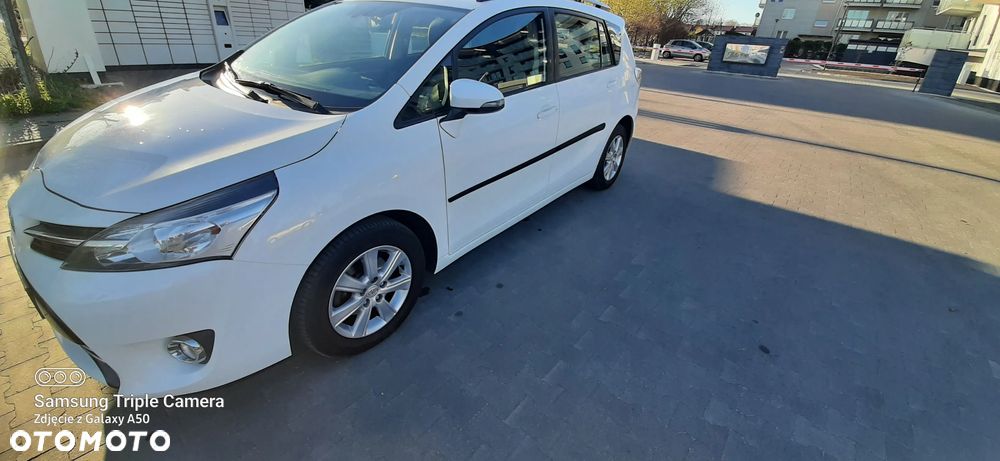 Toyota Verso 1.8 Premium 7os MS - 11