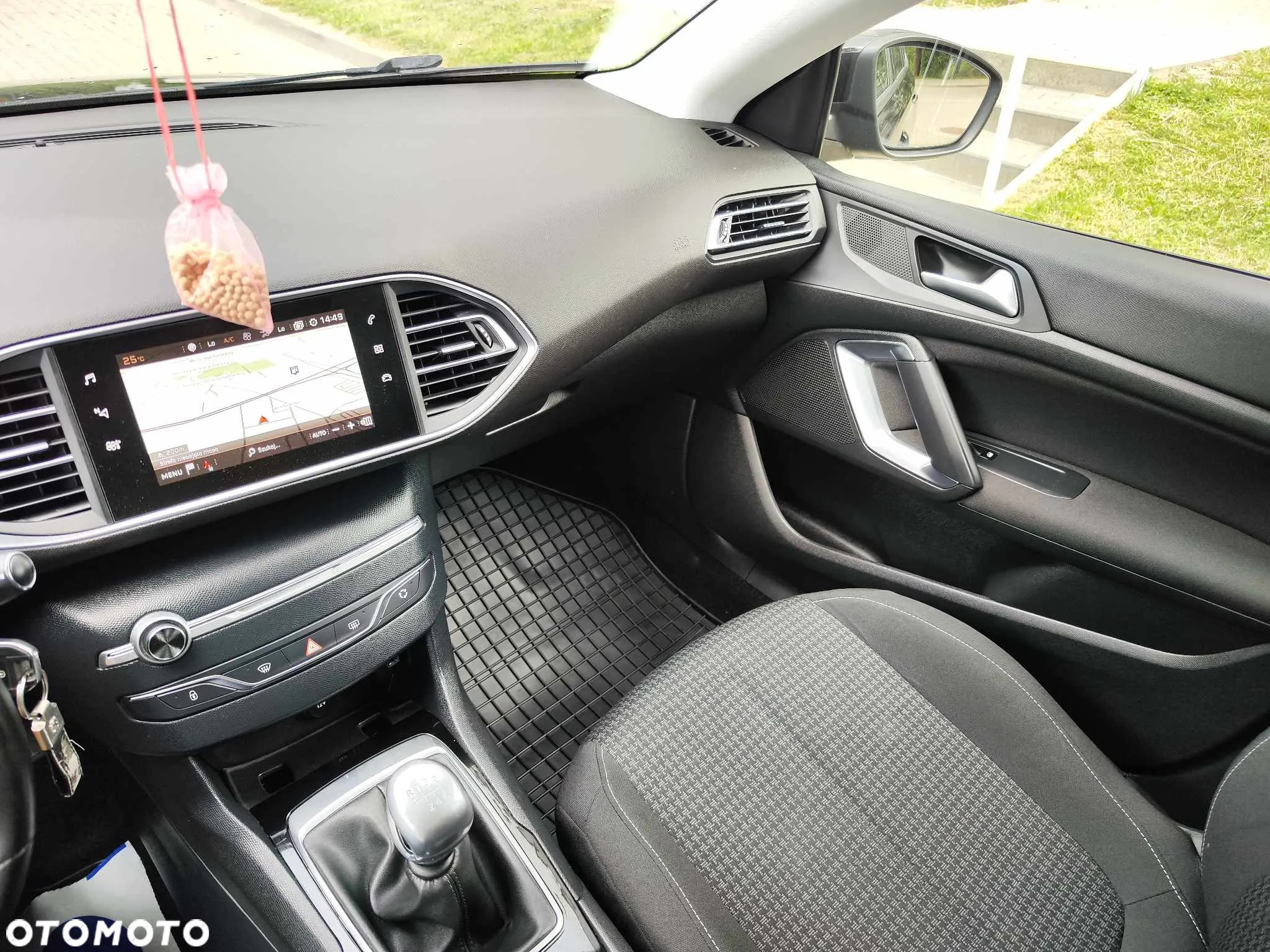 Peugeot 308 1.5 BlueHDi Allure Pack S&S - 18