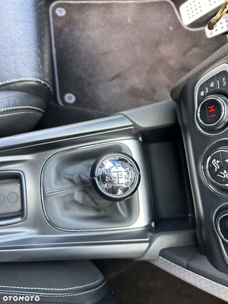 Citroën DS4 2.0 HDi SportChic - 25