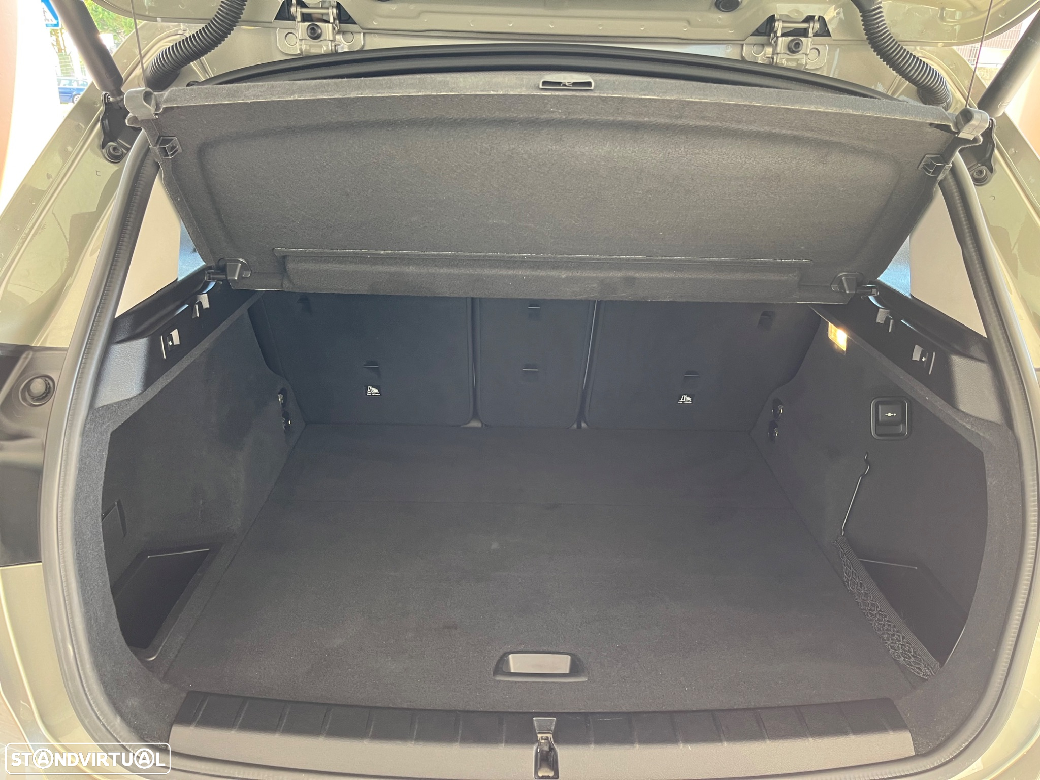 BMW X1 16 d sDrive Line Sport - 57