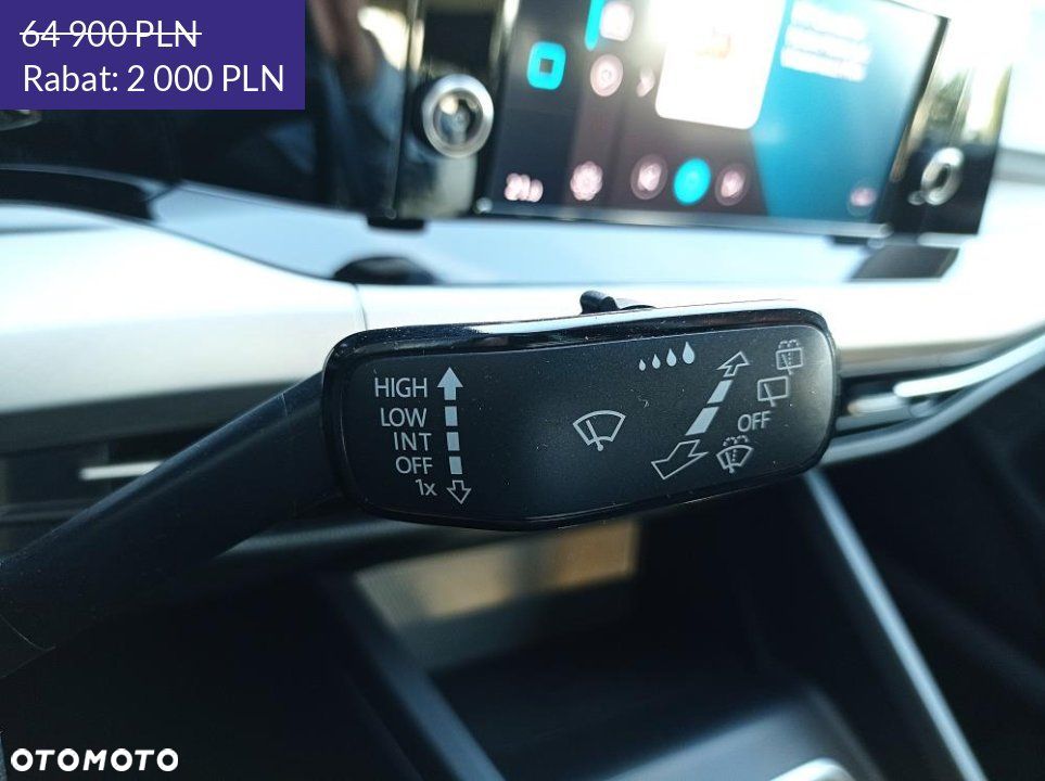 Volkswagen Golf - 24