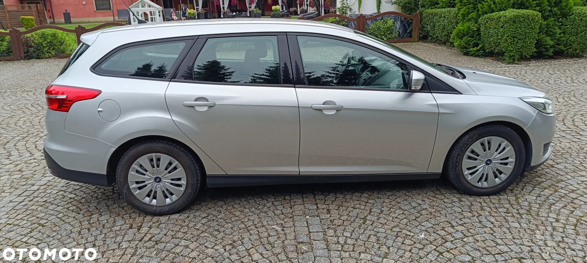 Ford Focus 1.5 TDCi SYNC Edition - 18