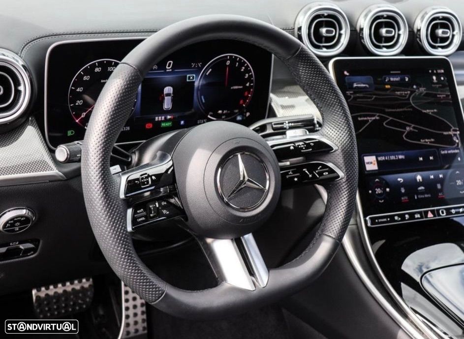 Mercedes-Benz GLC 300 e 4Matic - 37