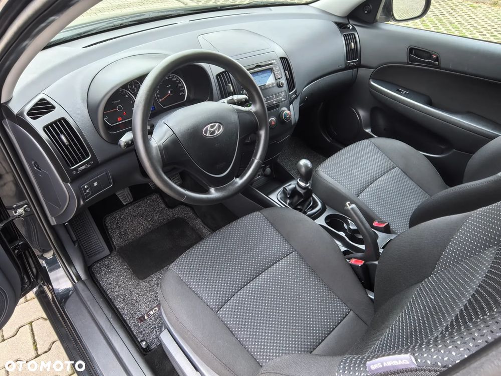 Hyundai i30 1.4 Edition Plus - 23