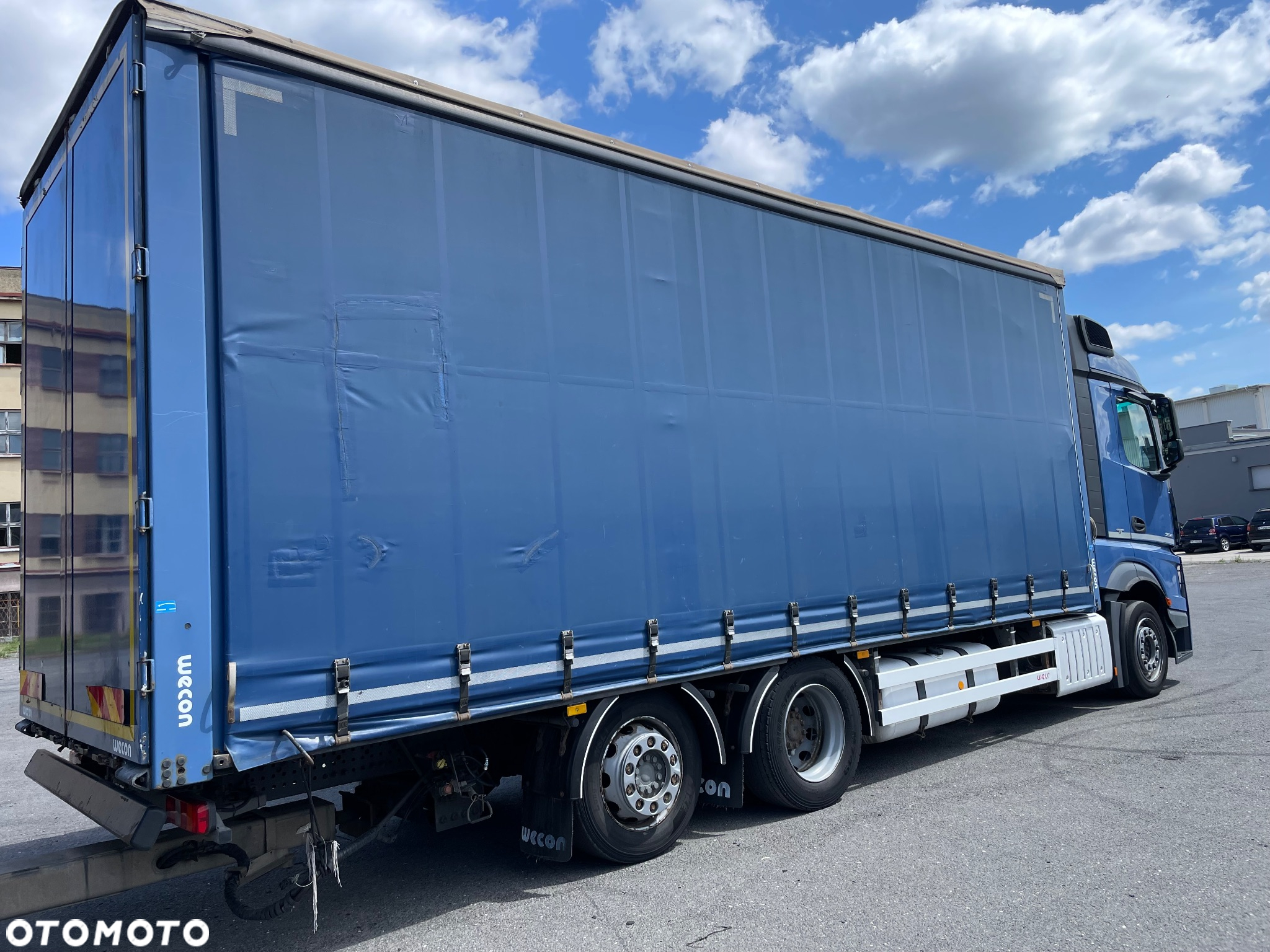 Mercedes-Benz Actros - 8