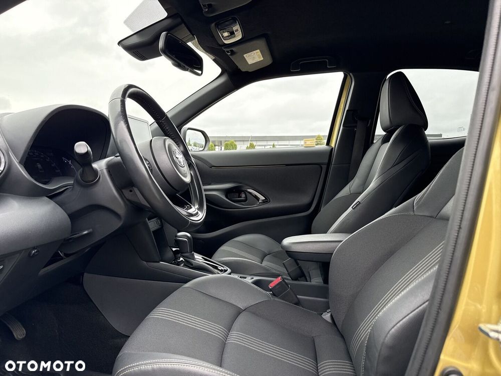 Toyota Yaris Cross Hybrid 1.5 Adventure - 17